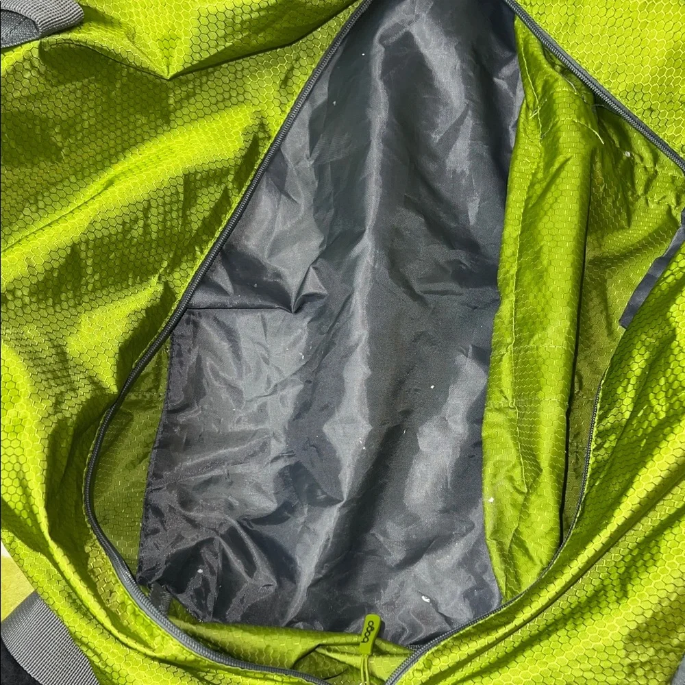 BAGO Large Duffel Bag EXTENDS